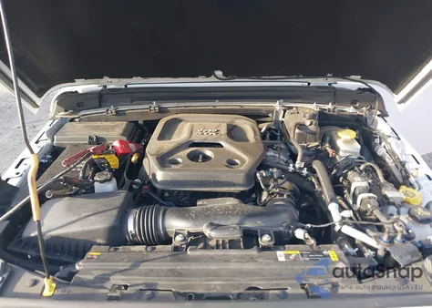 2021 Jeep Wrangler Sport S 4X4 z USA, uszkodzony, nr VIN 1C4GJXAN3MW626899